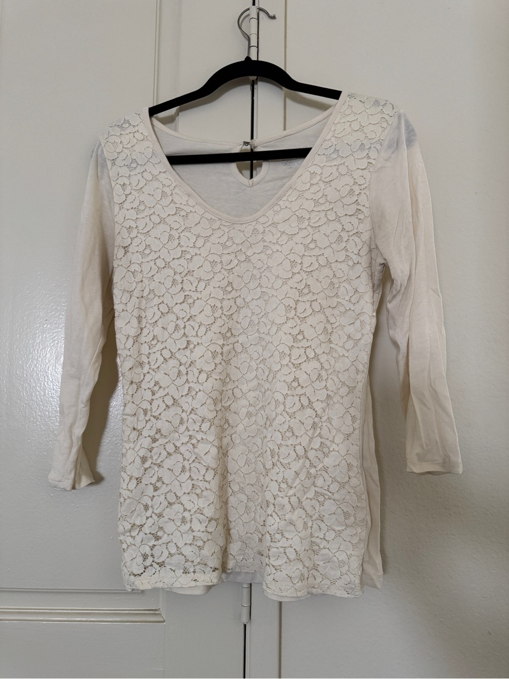 Merona Cream Floral Lace V-Neck Long Sleeve Top